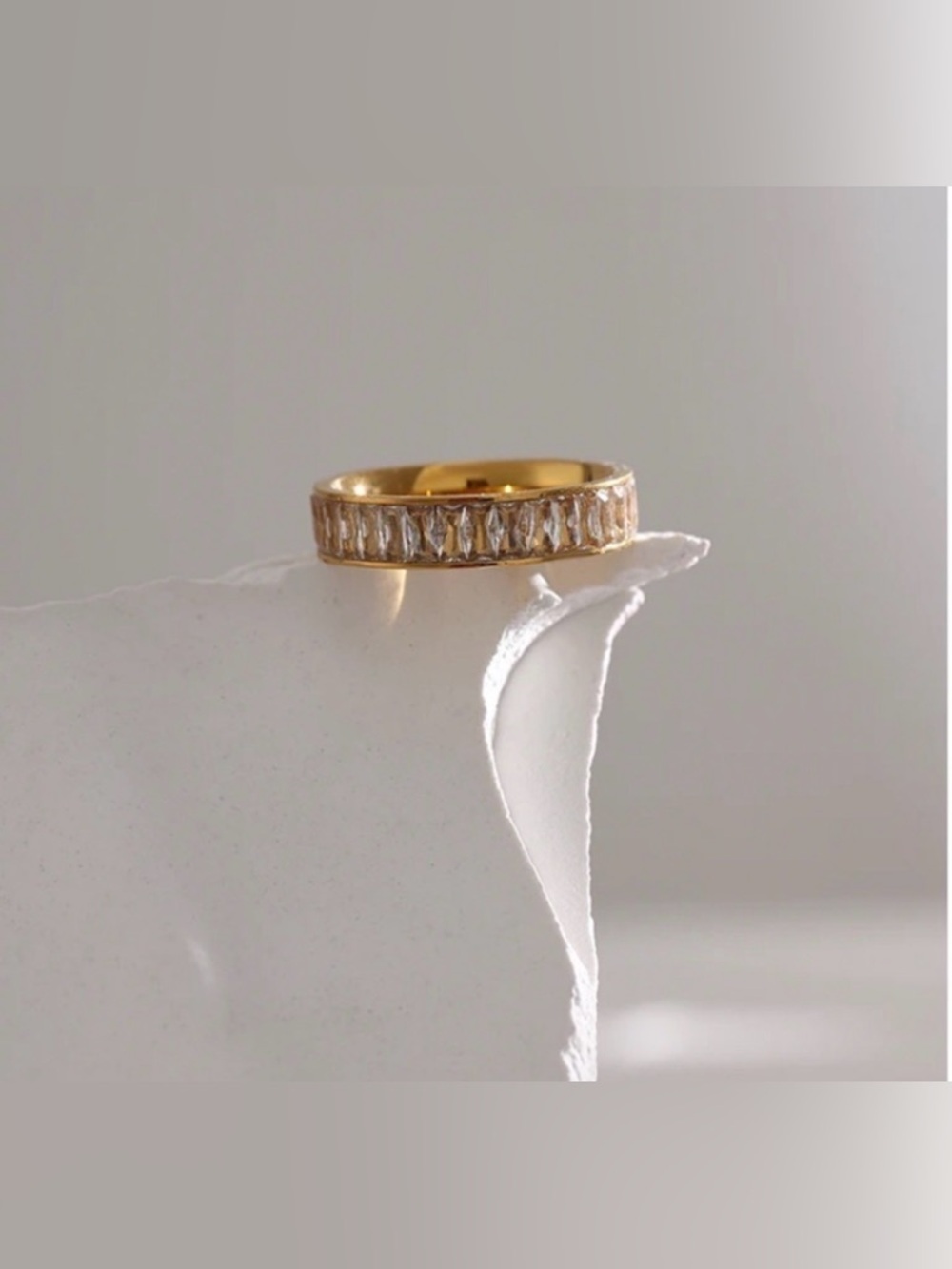 Cubic Zirconia Ring Jewelry Exquisite Wedding Engagement Gold Plated Size 8 New